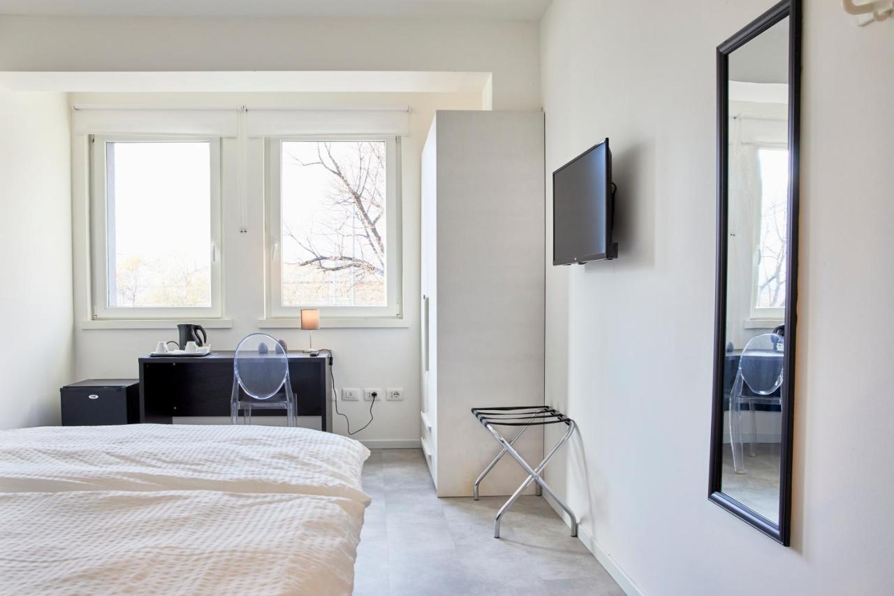 Le Vette Room&Breakfast Rovereto  Kamer foto